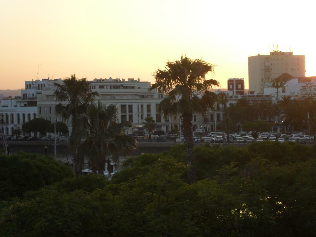 Aloja Puerto Deportivo